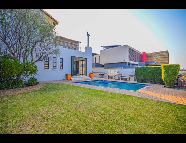 4 BEDROOM HOUSE FOR SALE IN COPPERLEAF ESTATE